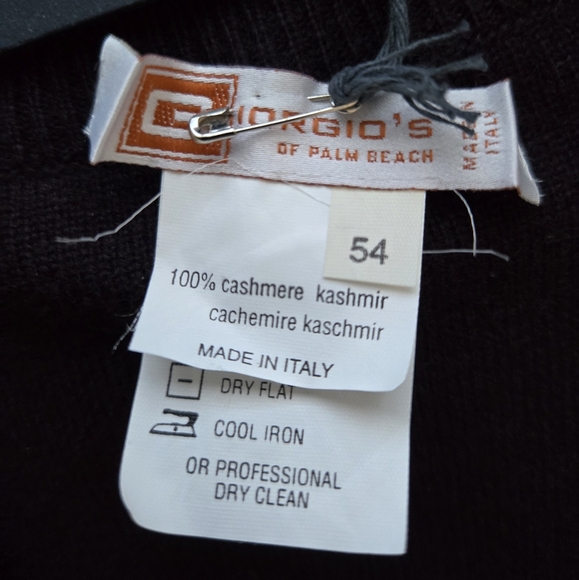 Giorgio's Men's Purple Houndstooth Zip Up Sweater - Picture 4 of 5